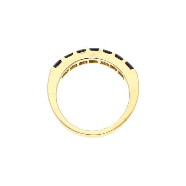 Anillo diseño especial con zafiros en oro amarillo 18 kilates. For Discount