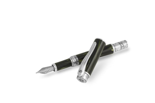 Montegrappa Ernest Hemingway  The Soldier   Limited Edition Fountain Pen Online now