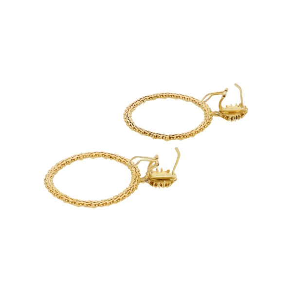 Aretes boleados con colgantes en oro amarillo 18 kilates. on Sale