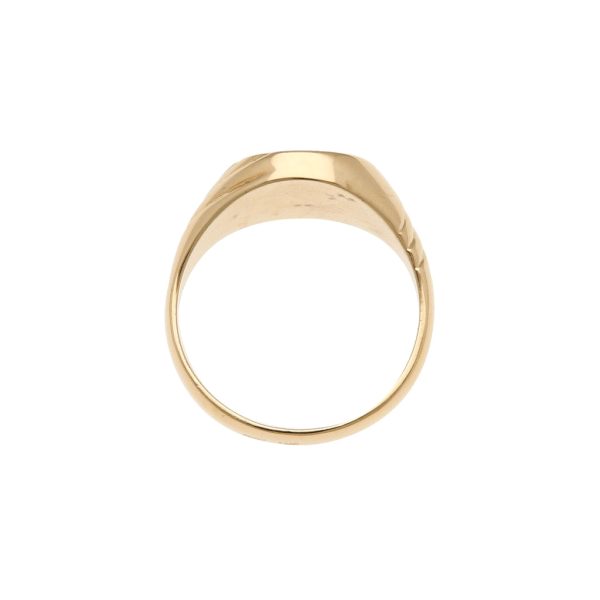 Anillo tipo sello con ágata motivo escudo en oro amarillo 18 kilates. Online now