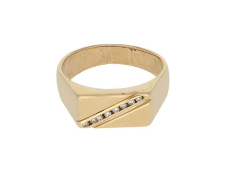 Anillo tipo sello con diamantes en oro amarillo 14 kilates. For Cheap