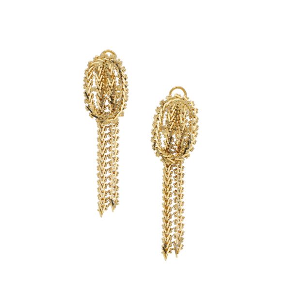 Aretes boleados en oro amarillo 18 kilates. on Sale